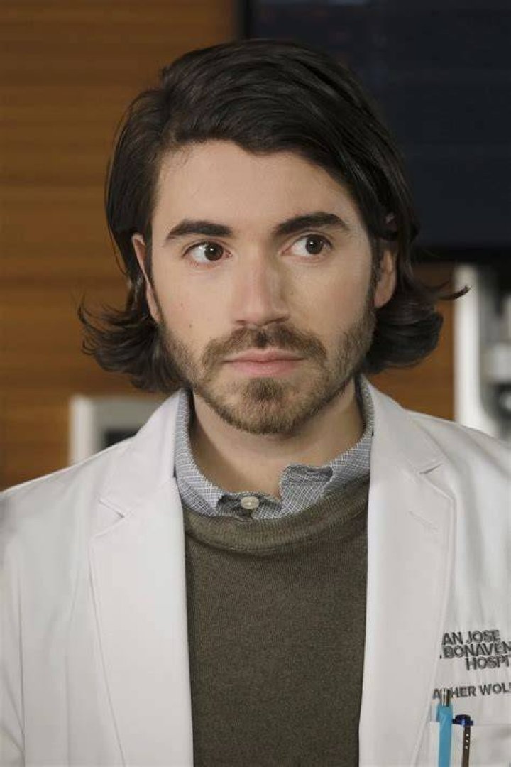 Noah Galvin Isn't Type A, But That's Where Stage Managers Come In